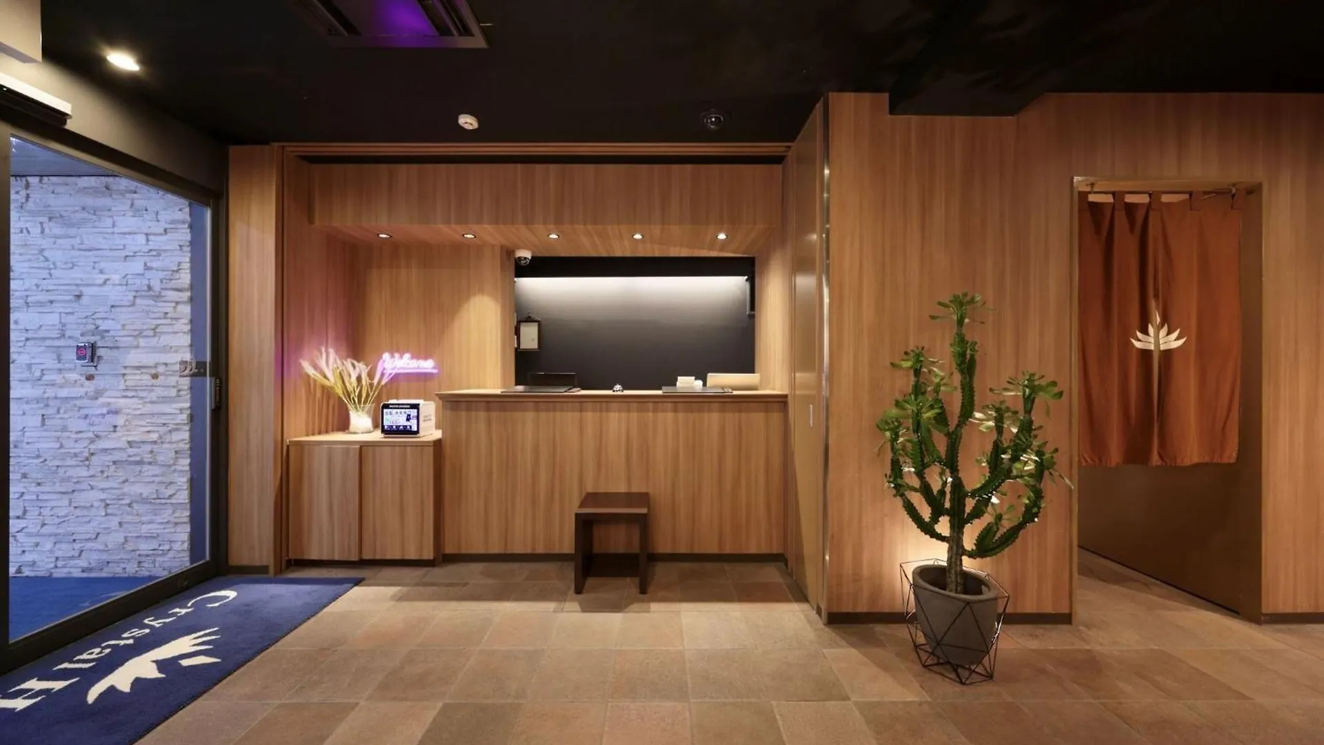 Nihonbashi Crystal Hotel - Vacation Stay 98891V Osaka
